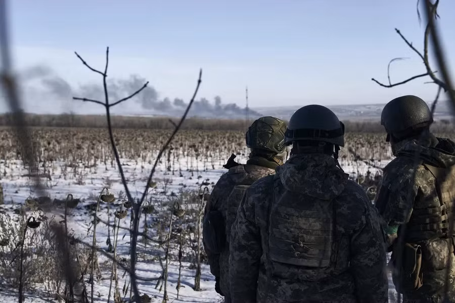 Binh sĩ Ukraine tại một địa điểm trên tiền tuyến gần Soledar-Donetsk