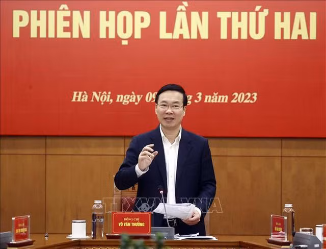 Chủ tịch nước Võ Văn Thưởng chủ trì phiên họp thứ hai Ban Chỉ đạo Trung ương tổng kết 20 năm thực hiện Nghị quyết số 23 của Ban Chấp hành Trung ương khóa IX về "Phát huy sức mạnh đại đoàn kết toàn dân tộc vì dân giàu, nước mạnh, xã hội công bằng, dân chủ, văn minh" - Ảnh: TTXVN