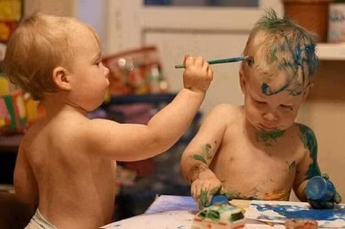 Bài tập về nhà ‘Hãy vẽ người thân nhất của em’. Bài tập về nhà Hãy vẽ người thân nhất của em.