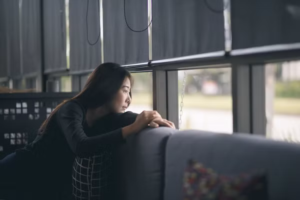 Mới sinh con chưa được 2 ngày, tôi đã bị nhà chồng bắt làm việc này ảnh 1 Còn chưa hết cữ, tôi đã bị chồng lôi về bằng được, biết người đang nằm chờ mình ở nhà, tôi chỉ muốn chết đi cho nhẹ nợ-2