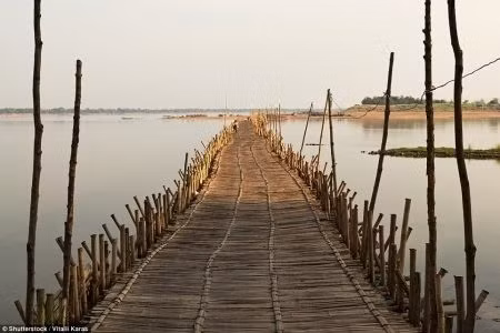  Kỳ lạ cây cầu cứ hết mùa lại dỡ đi, sang năm dựng lại 