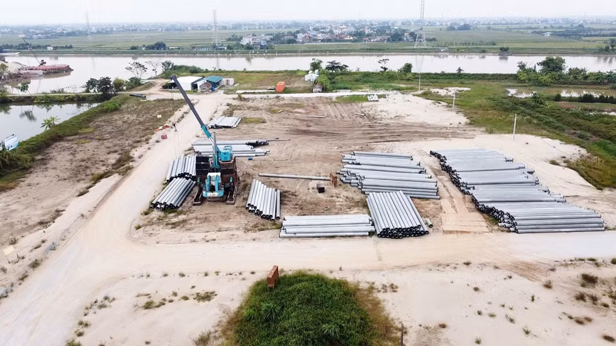 Sau nhiều năm thực hiện, đến nay dự án Nhà máy xử lý nước sạch xã Hải Minh (xã Hải Minh, huyện Hải Hậu, Nam Định) vẫn “dậm chân tại chỗ”.