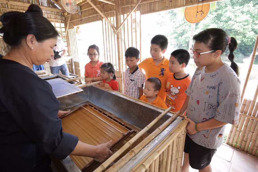 Giáo dục di sản - giải “bài toán” sân chơi ngày hè