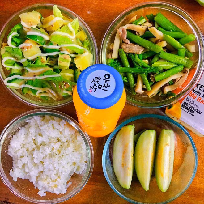 suot 3 nam chi quanh quan nghi "an gi", 9x chua chong khoe toan bua trua tuyet ngon - 10