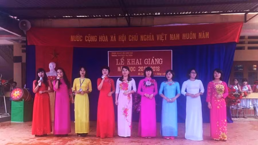Mù Cang Chải, năm học mới, khai giảng, giáo viên vùng cao, giáo viên
