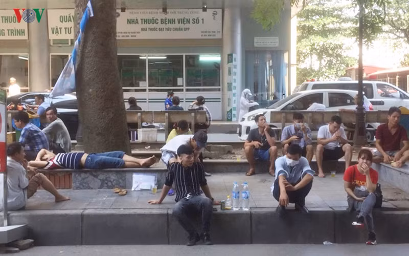 benh nhan, nguoi nha lao dao vi cai nang nhu do lua o ha noi hinh 5