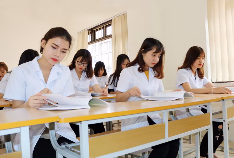 Điểm chuẩn thấp không phải do chất lượng đầu vào không đảm bảo