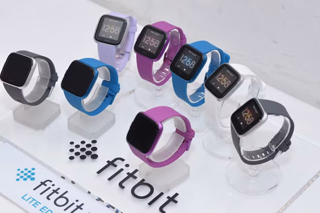 Các thiết bị đeo thông minh của Fitbit rất dễ bị tấn công qua Bluetooth /// Ảnh: T.Luân
