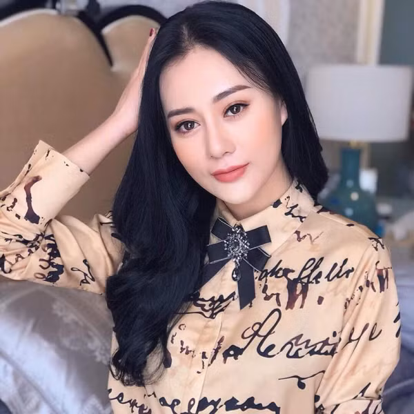 Bị đồn "chỉ yêu đại gia", Quỳnh Búp bê Phương Oanh nói gì? ảnh 4 Quỳnh Búp Bê Phương Oanh lần đầu trải lòng về tin đồn chỉ yêu đại gia