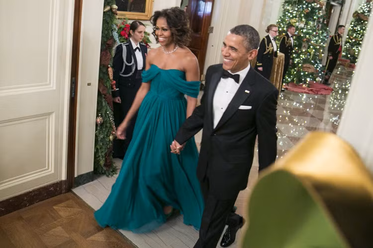 Ngắm gu thời trang sành điệu của cựu đệ nhất phu nhân Michelle Obama