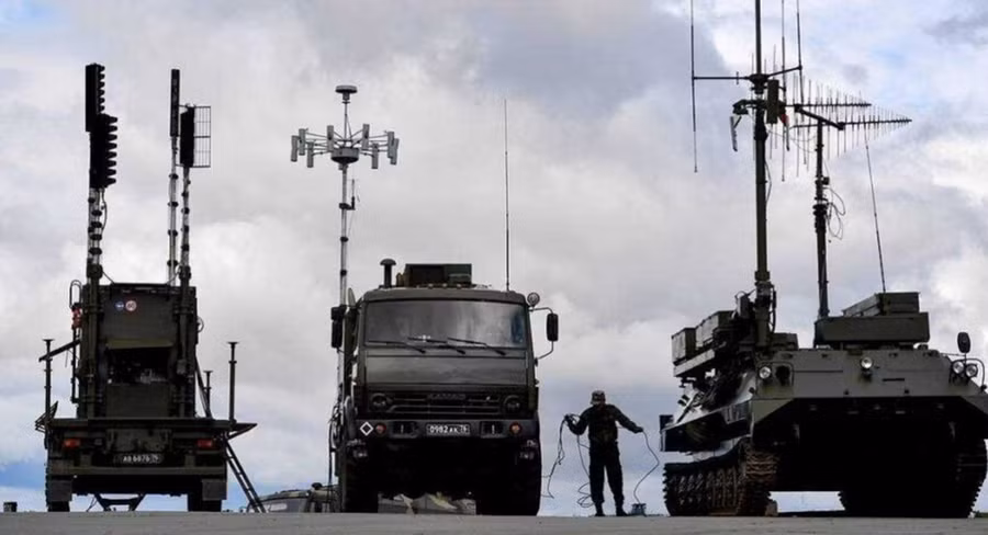 Nga tập trung phá hủy các trạm radar, gây nhiễu các thiết bị thông tin của Ukraine