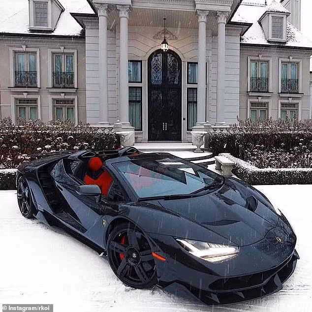 Muôn kiểu khoe của của hội ‘rich kid’ quốc tế dịp Giáng sinh - ảnh 11