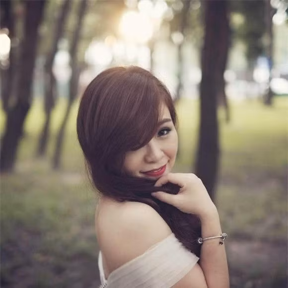 Vo dau cua dien vien Viet Anh: Song sang chanh, nhan sac thang hang-Hinh-3