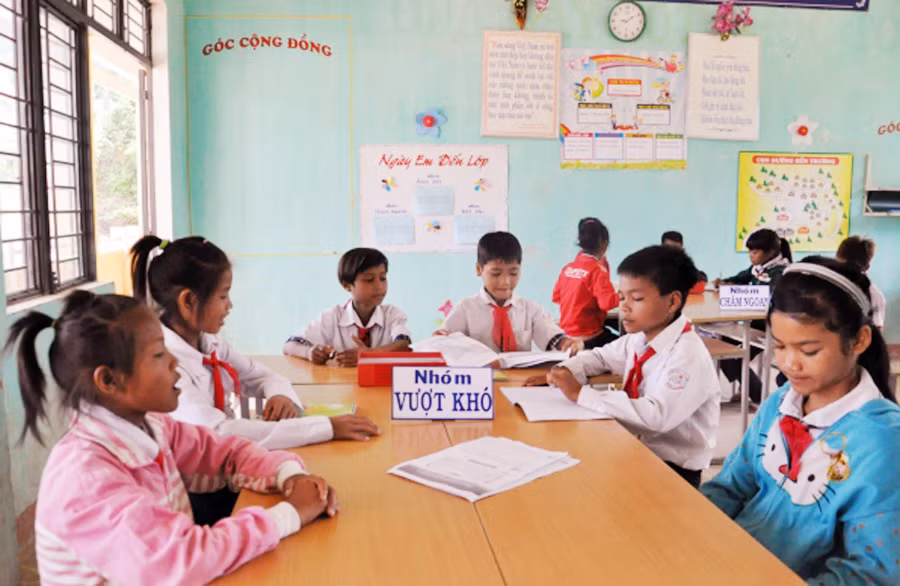 Số lượng trường tổ chức dạy học 2 buổi/ngày ở huyện miền núi Tây Trà liên tục được mở rộng