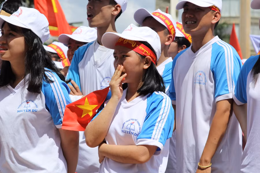 Những giọt nước mắt đã rơi khi kết thúc chung kết Đường lên đỉnh Olympia. Ảnh: Trúc Hân.