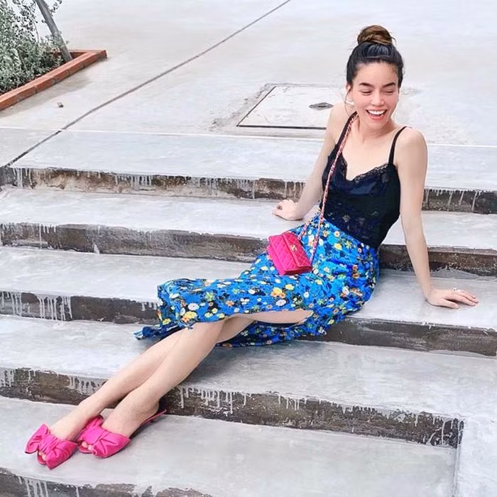 Bất ngờ phong cách "hồi teen" ở tuổi ngoài 30 của Hồ Ngọc Hà, Minh Hằng ảnh 2