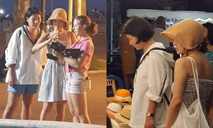Song Hye Kyo đi du lịch nước Pháp cùng bạn thân.
