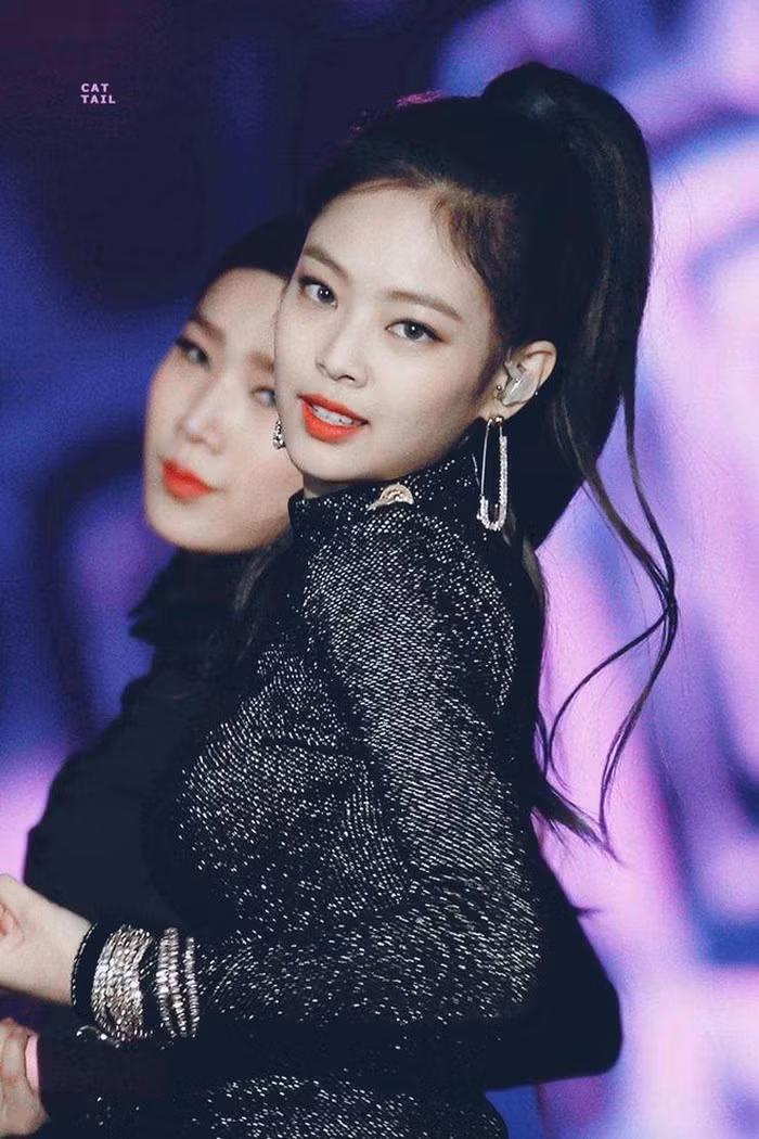 Bốn nữ thần Kpop nổi tiếng nhất nửa đầu 2019 ảnh 2