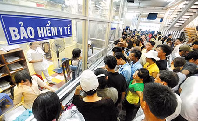 Vượt chi bảo hiểm y tế đang ở mức báo động