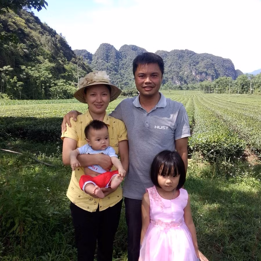 Thầy giáo Nguyễn Văn Yên và gia đình Thầy giáo Nguyễn Văn Yên và gia đình