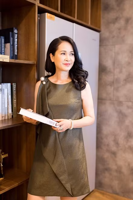 Mẹ chồng và nàng dâu của “Sống chung với mẹ chồng” cùng làm mẫu ảnh 5