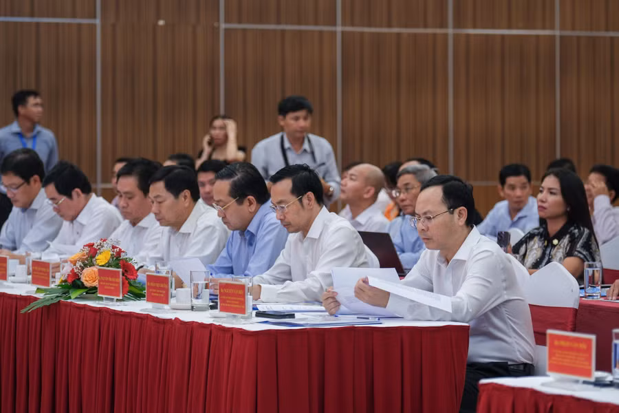 Đại biểu tham dự tại hội nghị.