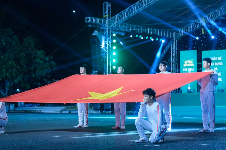 Nghi thức rước cờ Tổ quốc. Nghi thức rước cờ Tổ quốc.