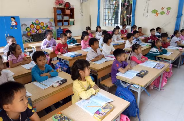 Giáo dục được thụ hưởng bởi thế hệ trẻ Giáo dục được thụ hưởng bởi thế hệ trẻ