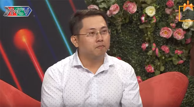 chi voi 1 cau noi, chang trai da chinh phuc duoc nu giam doc xinh dep hinh anh 2