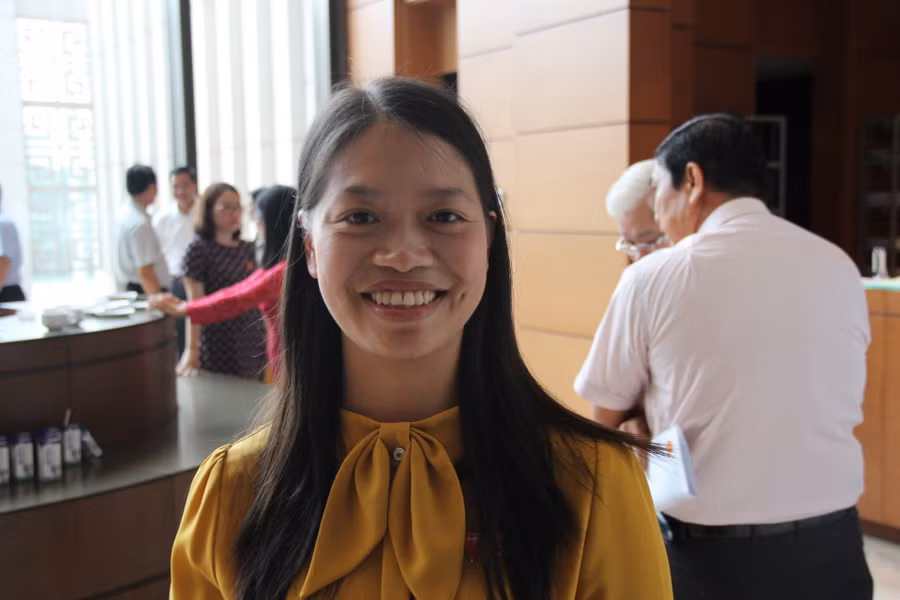 Đại biểu Đinh Thị Bình Đại biểu Đinh Thị Bình