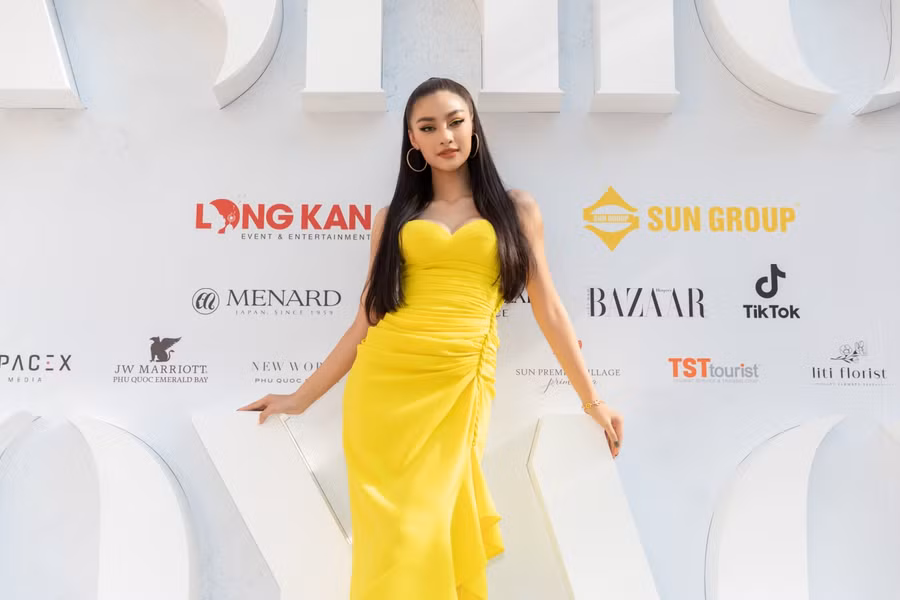 Á hậu Kiều Loan.