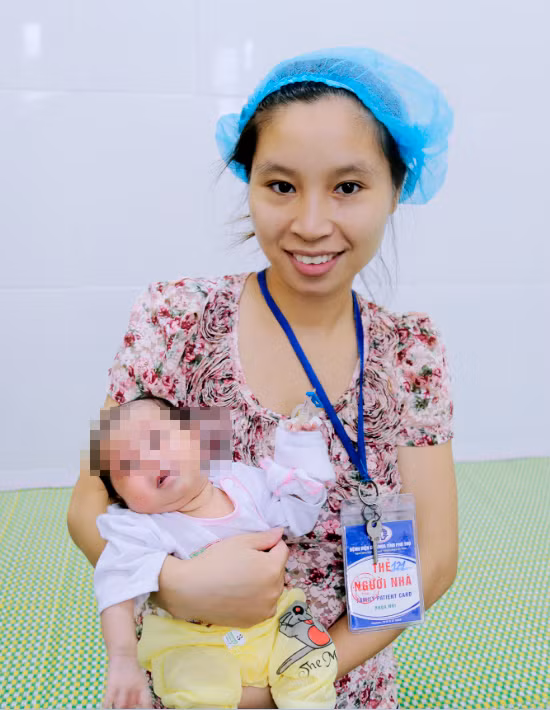 Sức khoẻ bé ổn định sau mổ. Ảnh: Bệnh viện cung cấp.