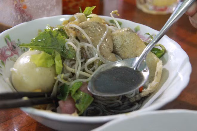 nhan mat, bit mui an thu dac san bun cua thoi cua pho nui pleiku - 6