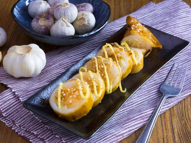 Mực nhồi cơm nướng vừa ngon vừa tiện lợi