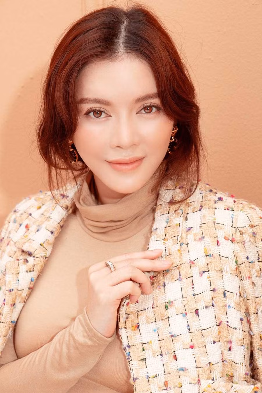 Lý Nhã Kỳ bất ngờ tiết lộ gia thế bạn trai sắp cưới, giấu kín 9 năm ảnh 4 Lý Nhã Kỳ bất ngờ tiết lộ gia thế bạn trai sắp cưới, giấu kín 9 năm