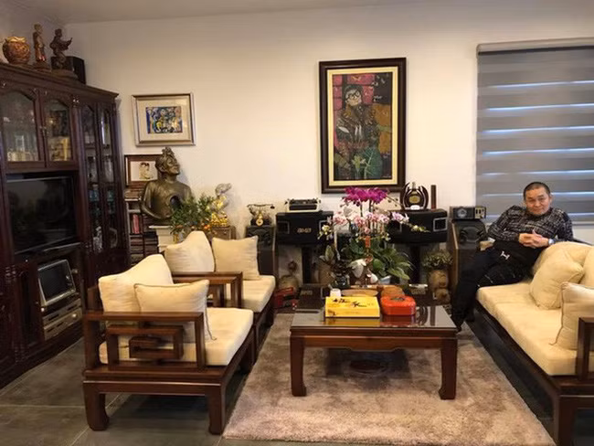 Cận cảnh căn nhà khang trang, sang trọng của vợ chồng danh hài Xuân Hinh - Ảnh 1.