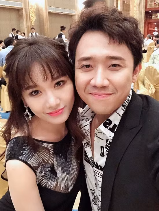 Trấn Thành - Hari Won có cuộc sống hôn nhân hạnh phúc khiến bao người ngưỡng mộ.
