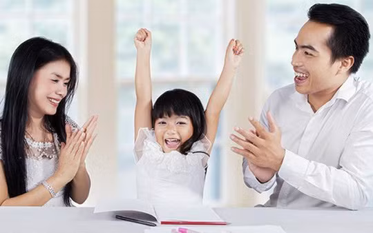 Mẹo nhỏ giúp con học ngôn ngữ thứ hai dễ dàng hơn - Ảnh 2.