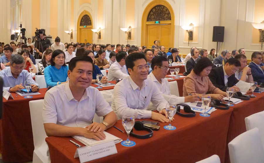 Các đại biểu tỉnh Thái Nguyên tham dự Hội nghị.