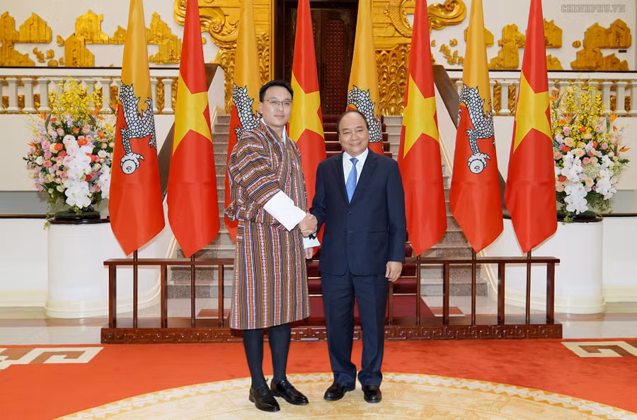Thủ tướng Nguyễn Xuân Phúc tiếp Chủ tịch Thượng viện Bhutan ảnh 1