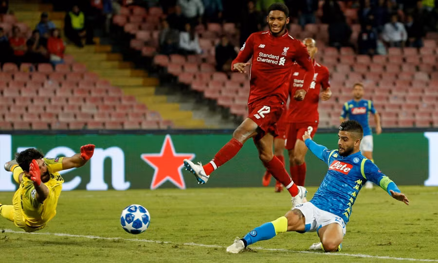 Mùa trước, Liverpool từng thua Napoli trên chính San Paolo. Thậm chí The Kop còn không sút trúng đích được dù chỉ 1 lần