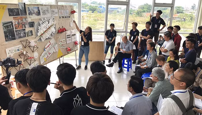 Sinh viên HIU trình bày tác phẩm tại Liên hoan sinh viên kiến trúc toàn quốc 2018 Sinh viên HIU trình bày tác phẩm tại Liên hoan sinh viên kiến trúc toàn quốc 2018