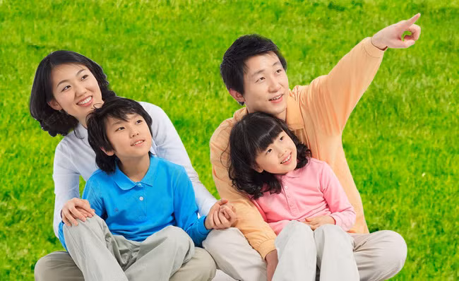 9 điều bố mẹ nên dạy con cái về tình yêu: Chỉ khi biết sớm những điều này, cuộc sống của chúng mới trở nên hạnh phúc - Ảnh 2.