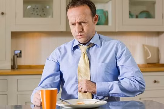 Chướng bụng, khó chịu sau bữa ăn có đáng lo ngại?