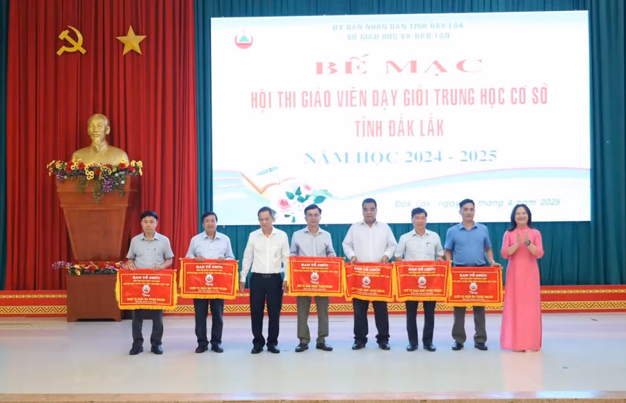 toan-doan.jpg