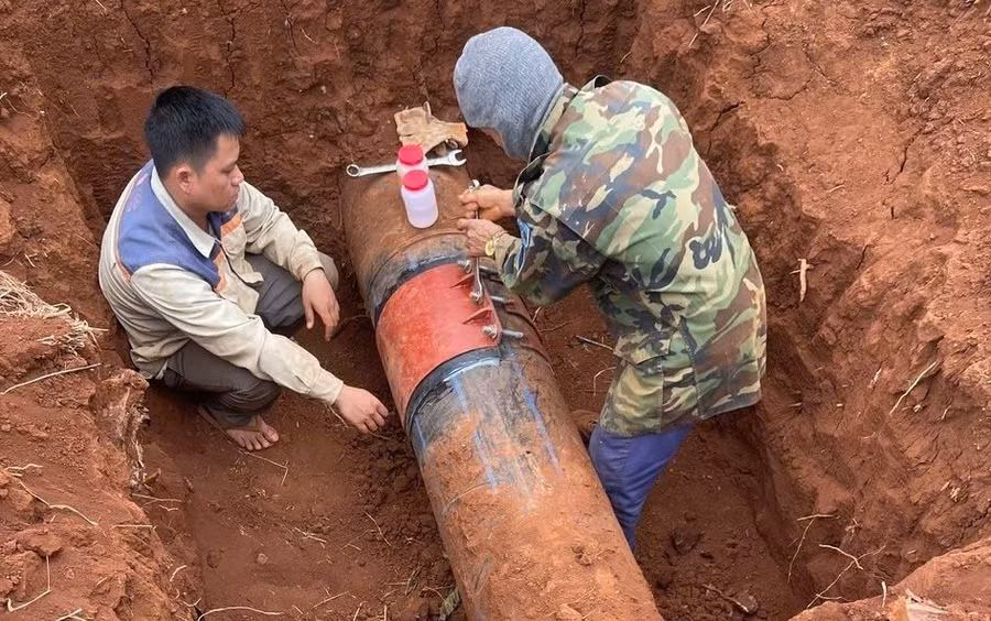 Tiểu dự án 72 tỷ đồng đã 15 lần nứt, vỡ đường ống, đặt ra nhiều nghi vấn về chất lượng công trình. (Ảnh: TT)