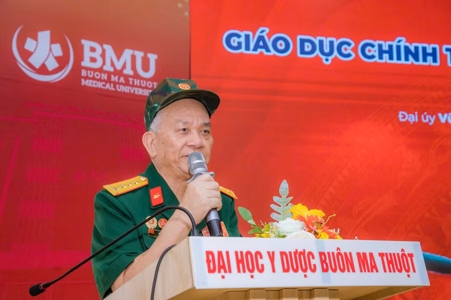 ccb-toan.jpg