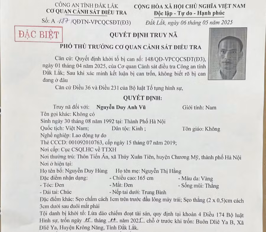 Quyết định truy nã đối với Nguyễn Duy Anh Vũ.