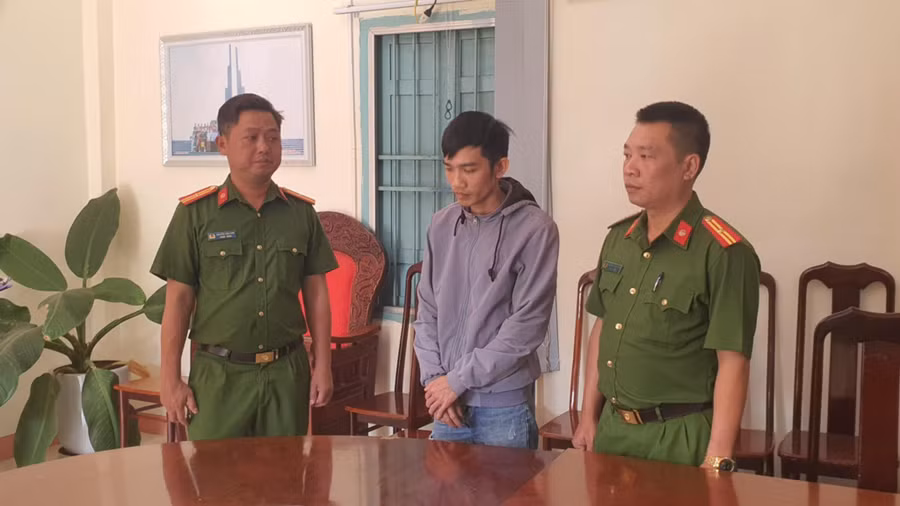 Công an Đắk Lắk khởi tố, bắt tạm giam cựu nhân viên Ngân hàng VIB. (Ảnh: CA)
