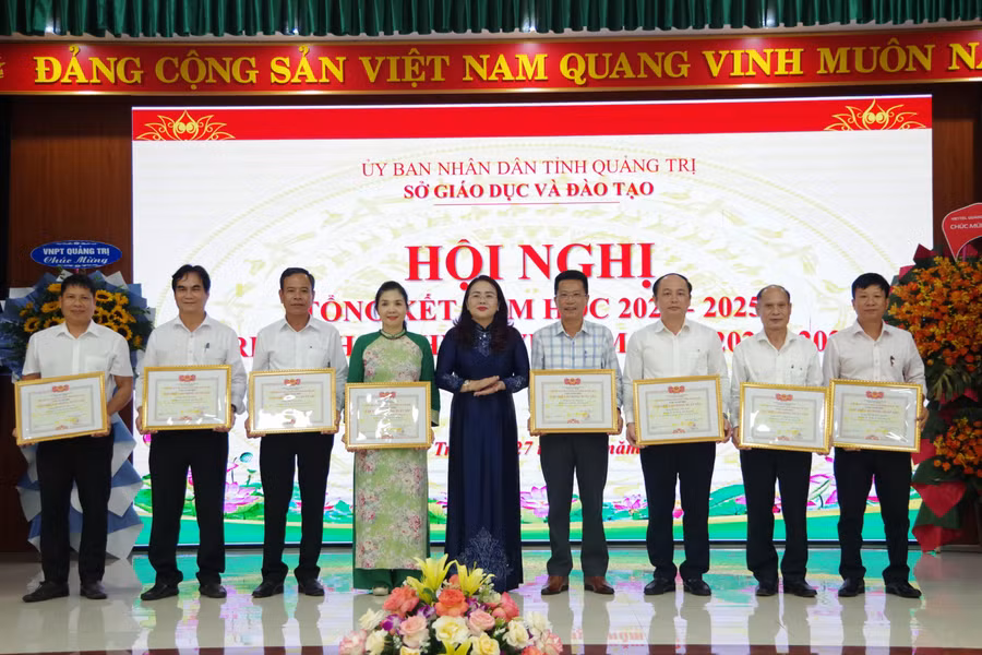 imgp3201-min.jpg